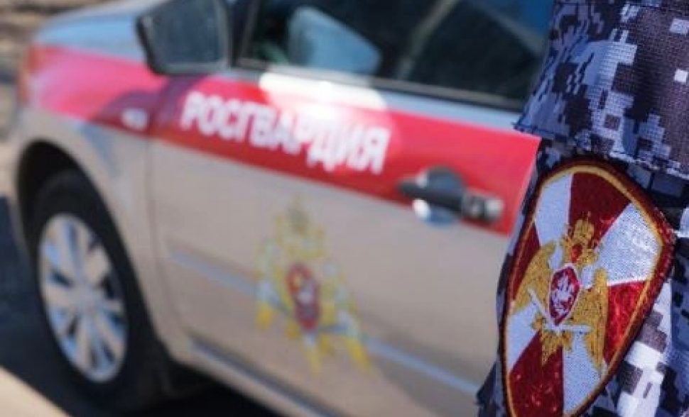 В Архангельске задержали воришку, укравшего несколько упаковок колбасы